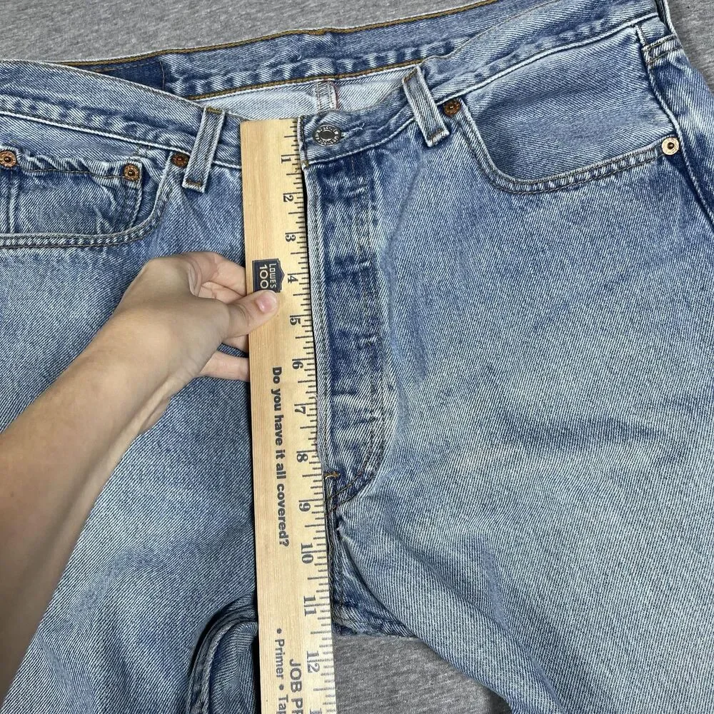 VTG Levi's 501 Jeans Mens 34x34 (32x29) Light Wash Straight Classic Button Fly